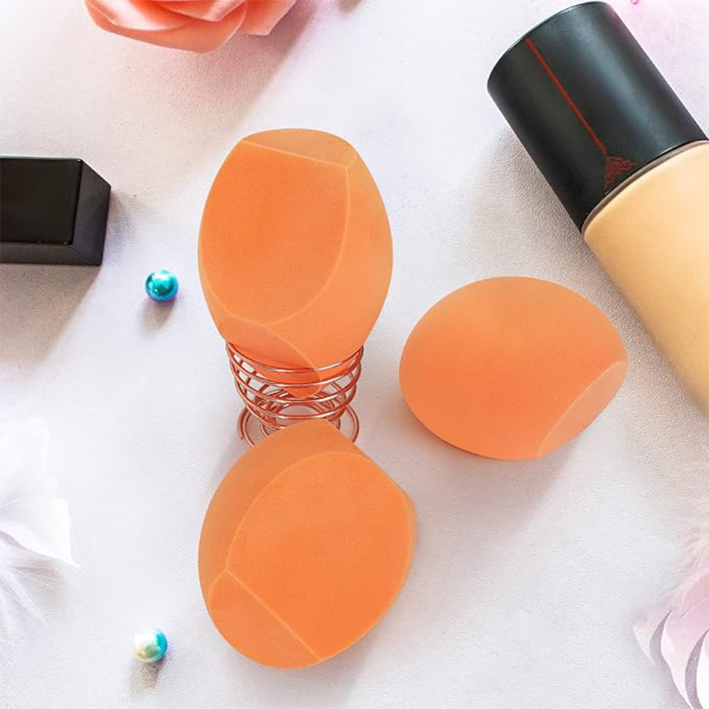 Aardlig BlendPro set of versatile makeup sponges for a flawless finish on various products.